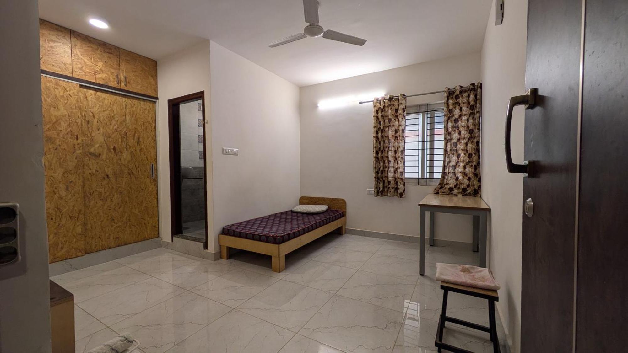 Ashraya Hostel Μπανγκαλόρ Εξωτερικό φωτογραφία